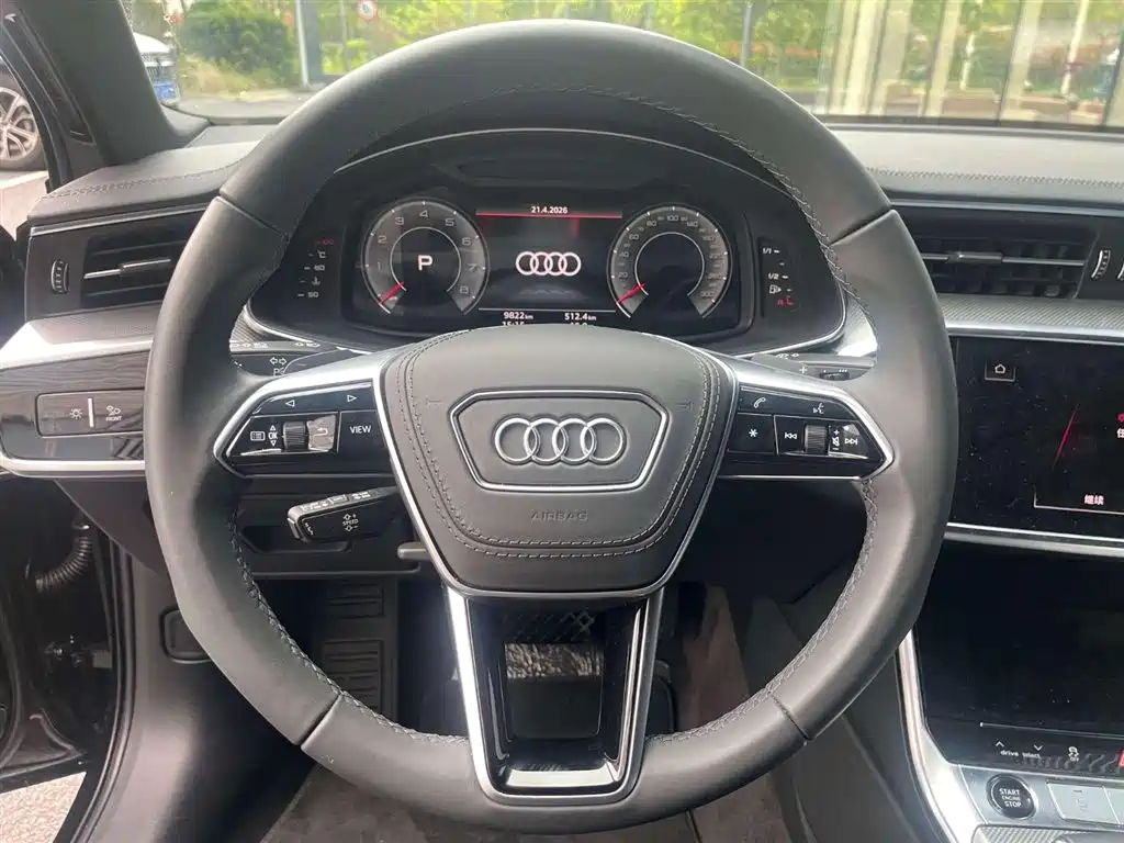 Audi A6L 2025 — фото 11