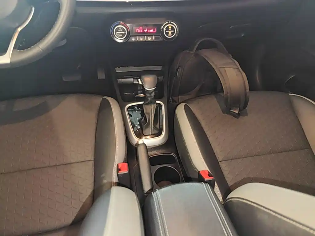 Kia KX1 2019 — фото 14