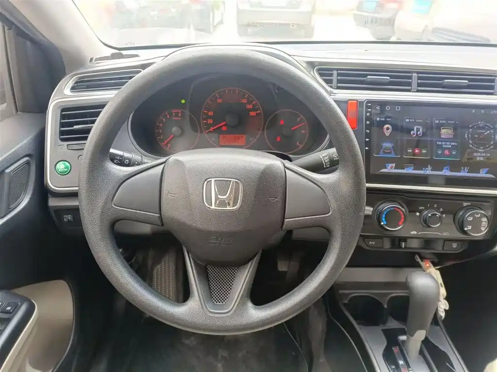 Honda Greiz 2017 — фото 11