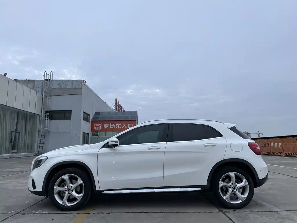 Mercedes-Benz GLA 2019 — фото 7