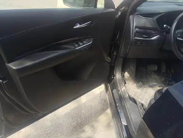 Cadillac XT4 2021