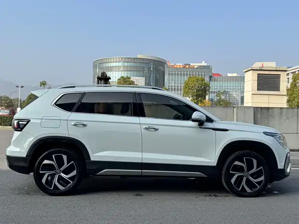 Volkswagen Tharu 2023