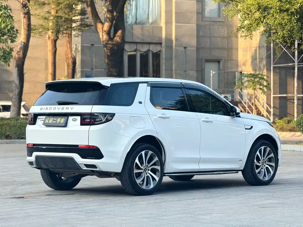 Land Rover Discovery Sport 2020 — фото 20