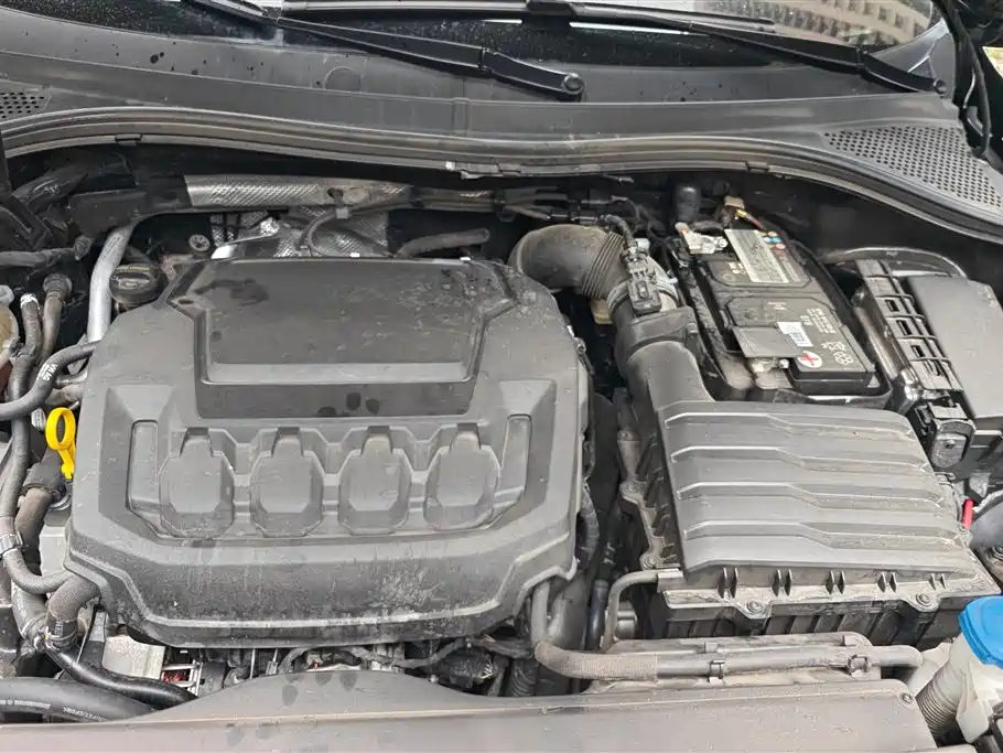 Volkswagen Tiguan L 2023 — фото 10