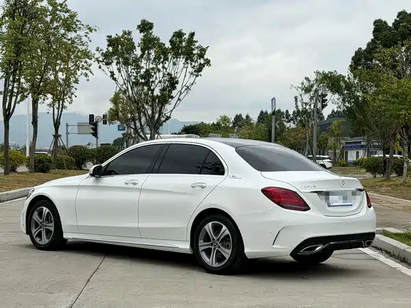 Mercedes-Benz C-Class 2019