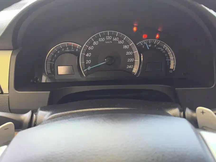 Toyota Camry 2013 — фото 14