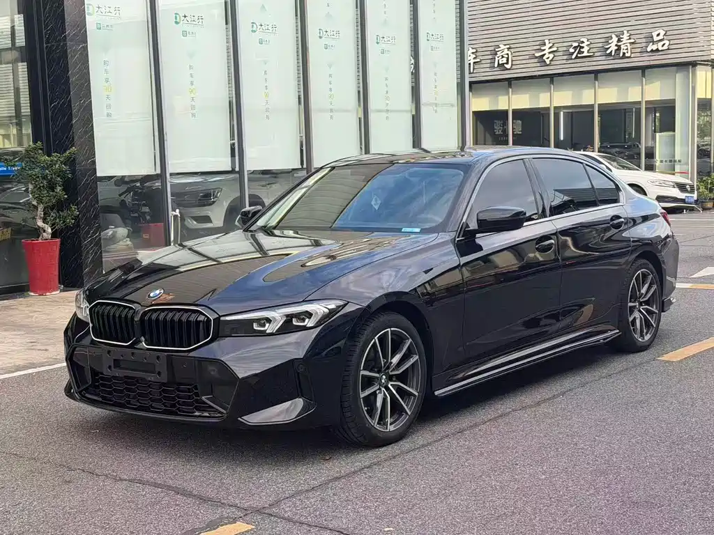 BMW 3 Series 2023