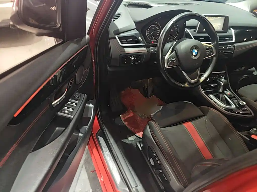 BMW 2 Series Gran Tourer 2015 — фото 16