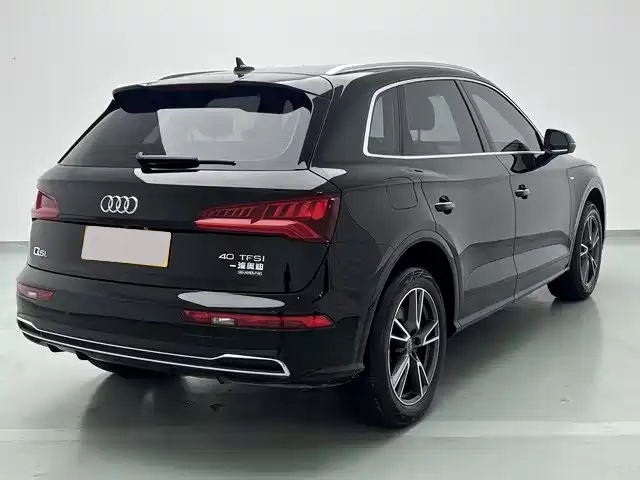 Audi Q5L 2019
