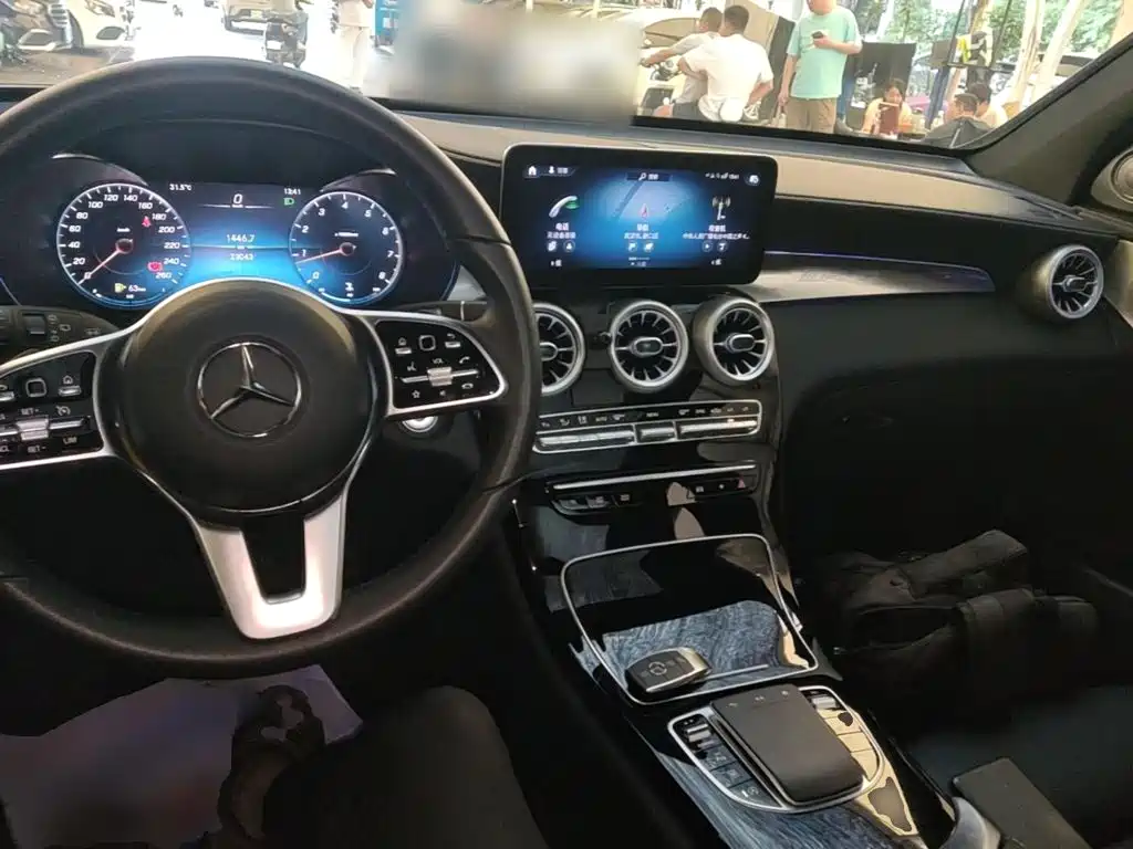 Mercedes-Benz GLC 2022 — фото 10
