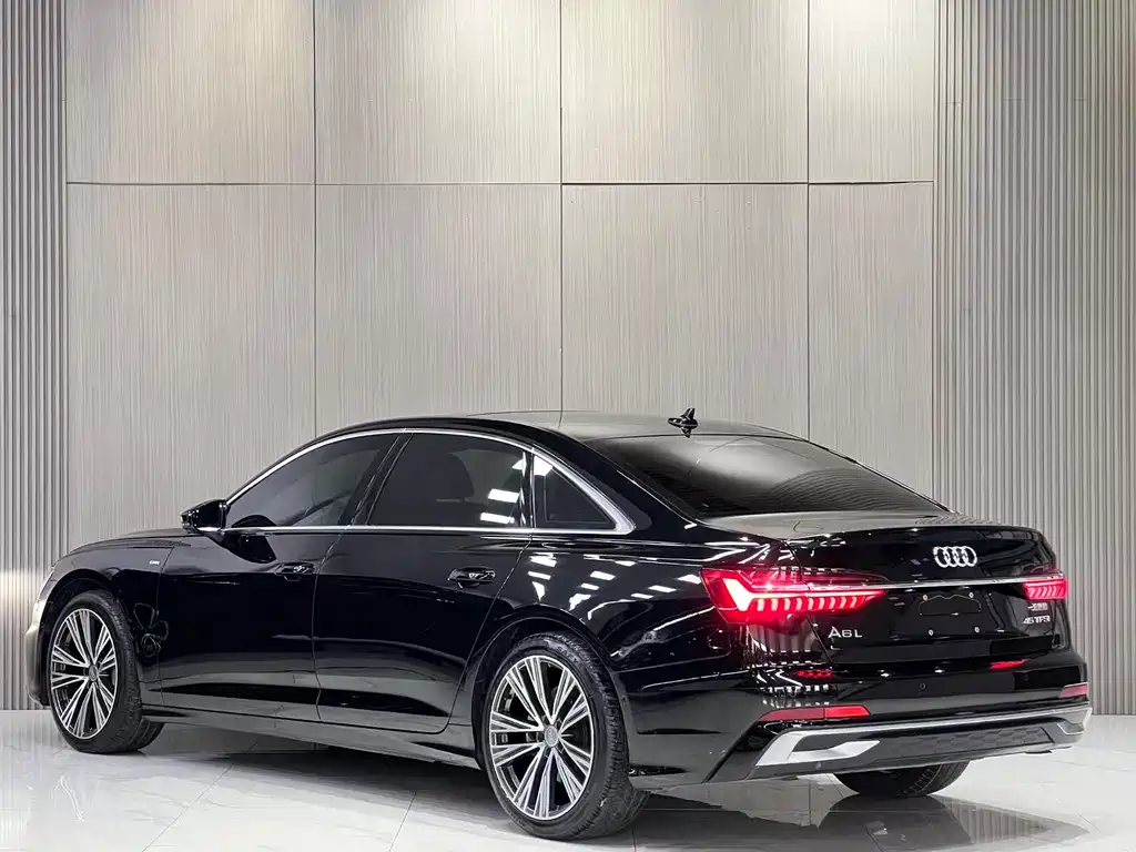 Audi A6L 2024 — фото 7