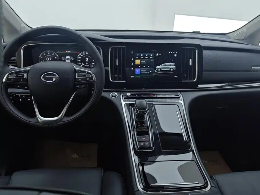 GAC Trumpchi M8 2021 — фото 12