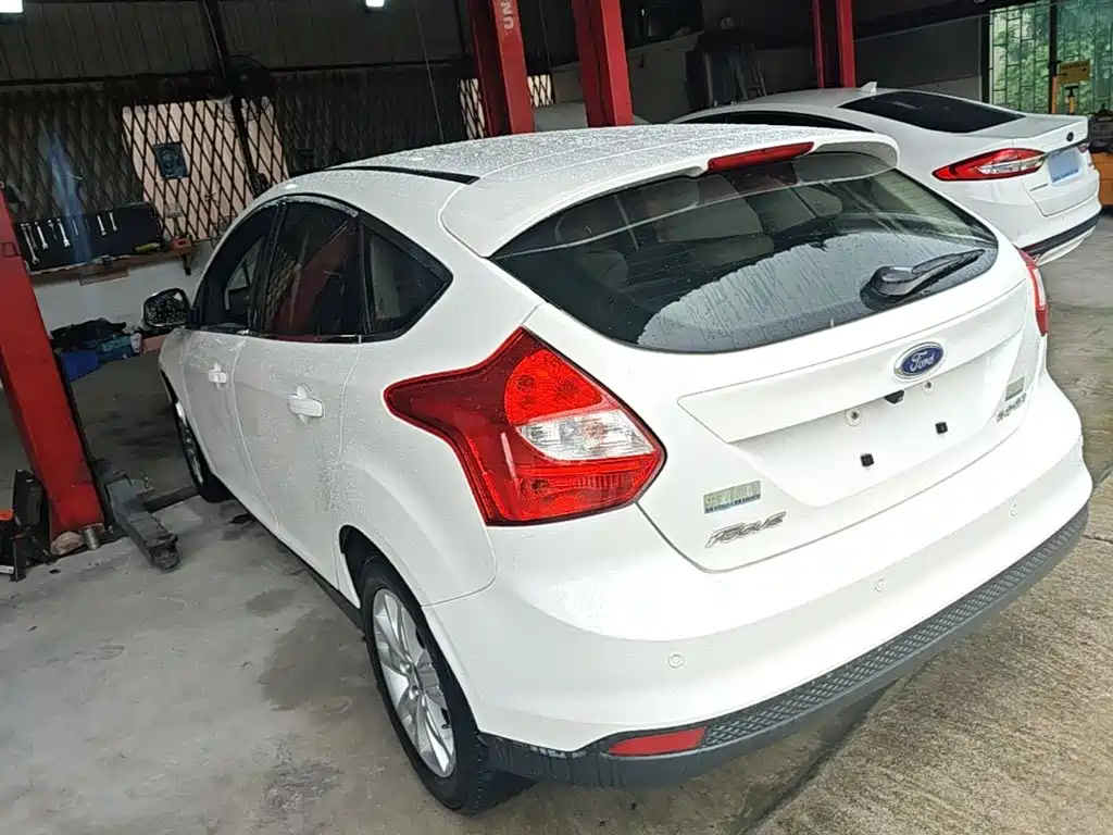 Ford Focus 2014