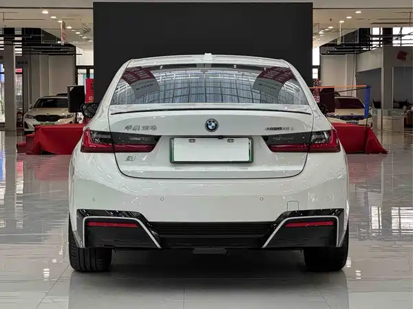 BMW i3 2023