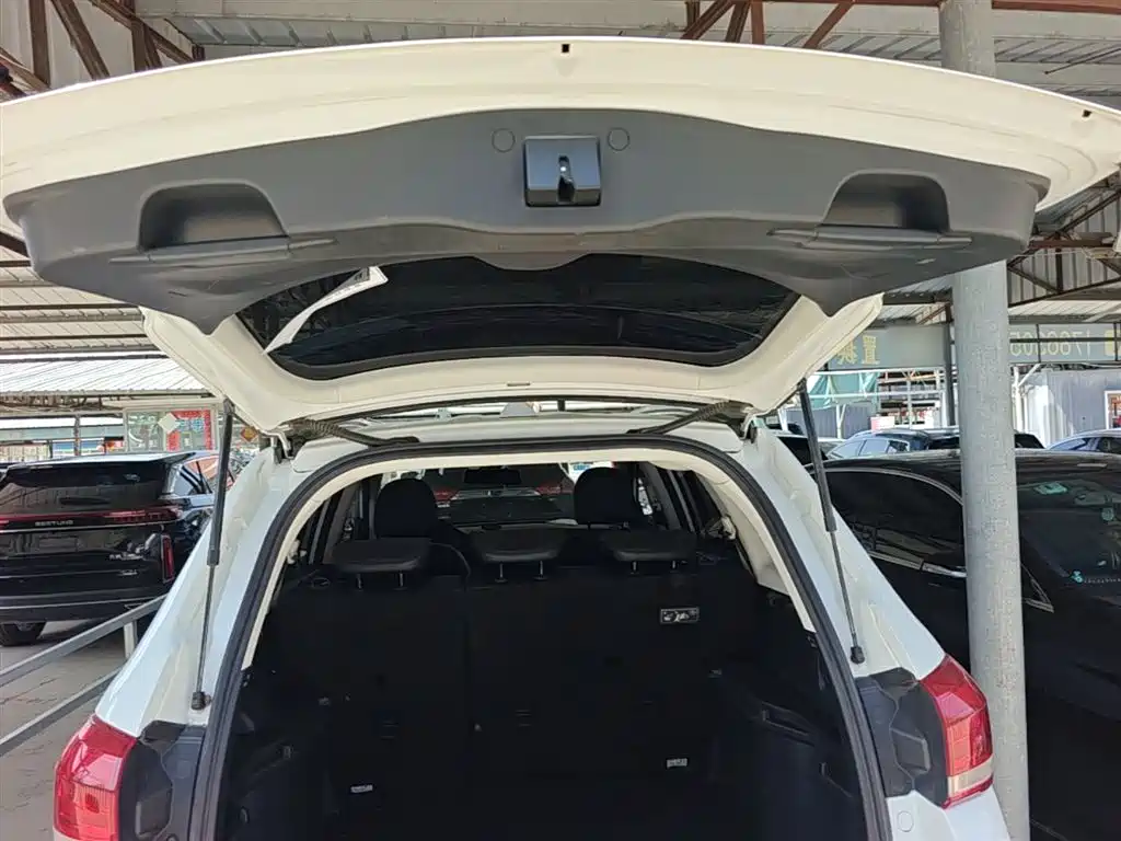 Haval H6 2018 — фото 19