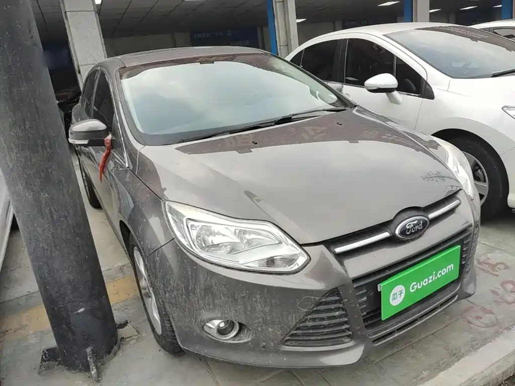 Ford Focus 2015 — фото 4