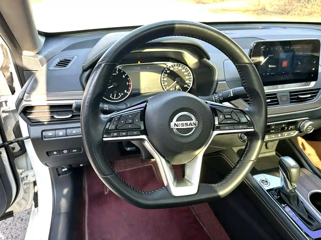 Nissan Teana 2022 — фото 14