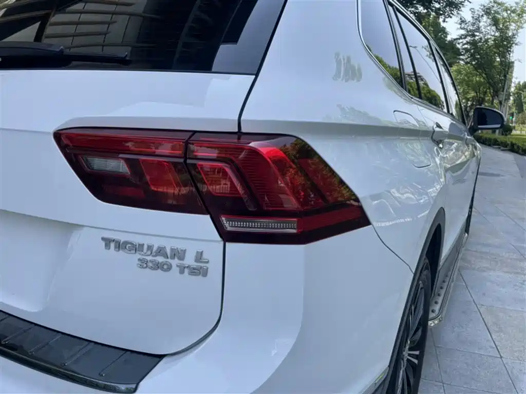 Volkswagen Tiguan L 2019 — фото 25