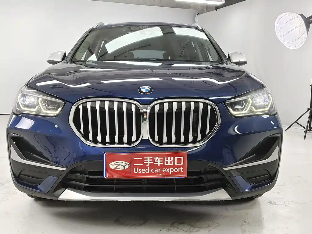 BMW X1 2022 — фото 2