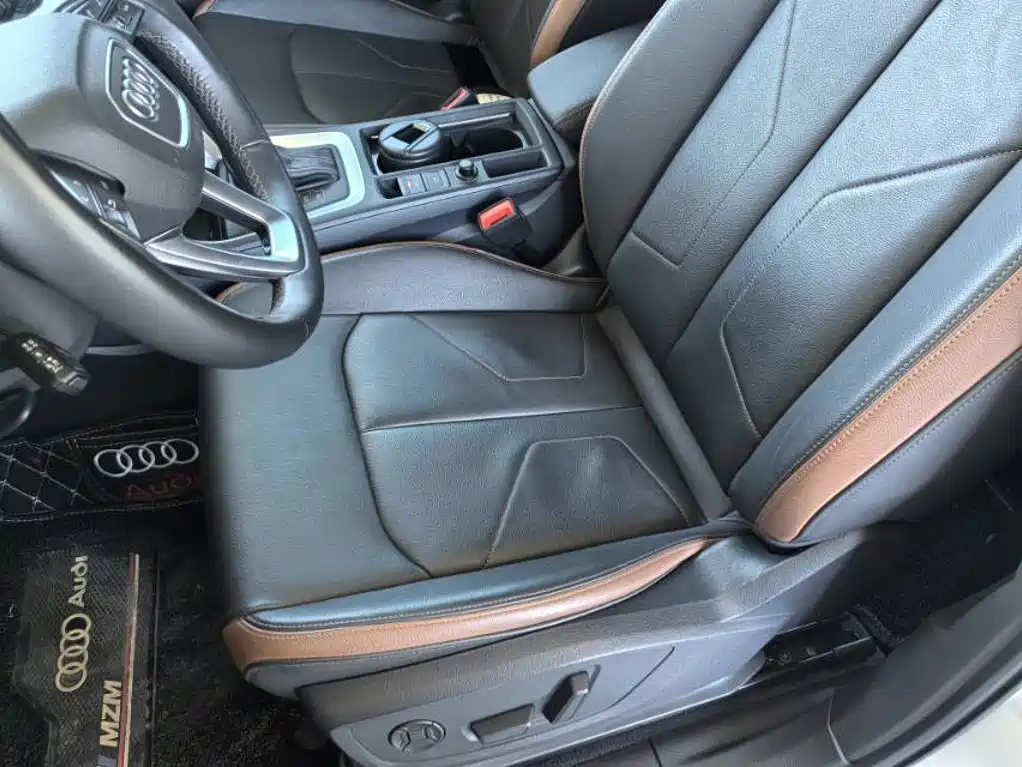 Audi Q3 2023 — фото 15