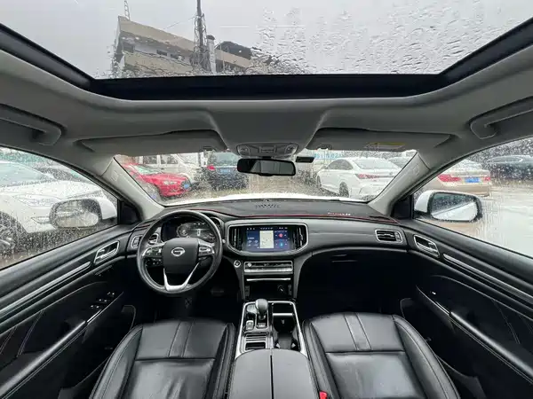 GAC Trumpchi GS8 2021