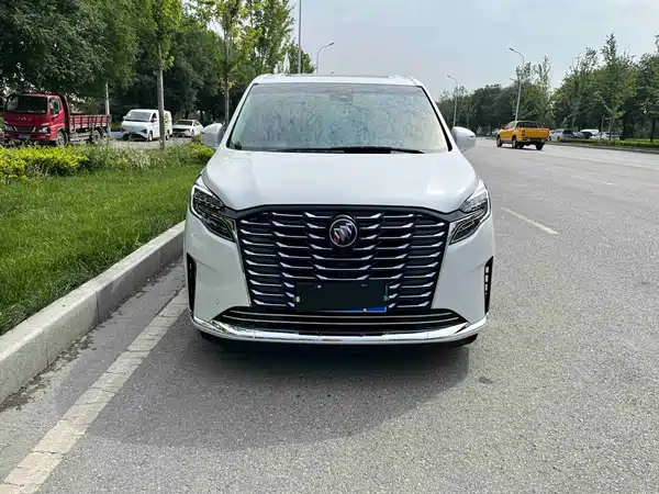 Buick GL8 2024