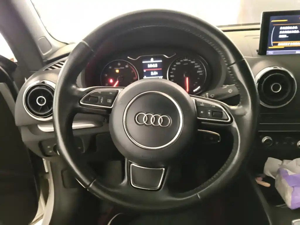 Audi A3 2015 — фото 11