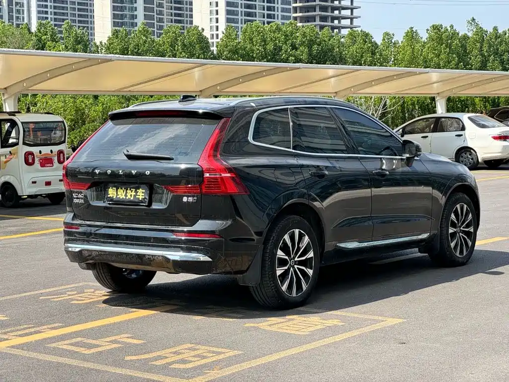 Volvo XC60 2024 — фото 7
