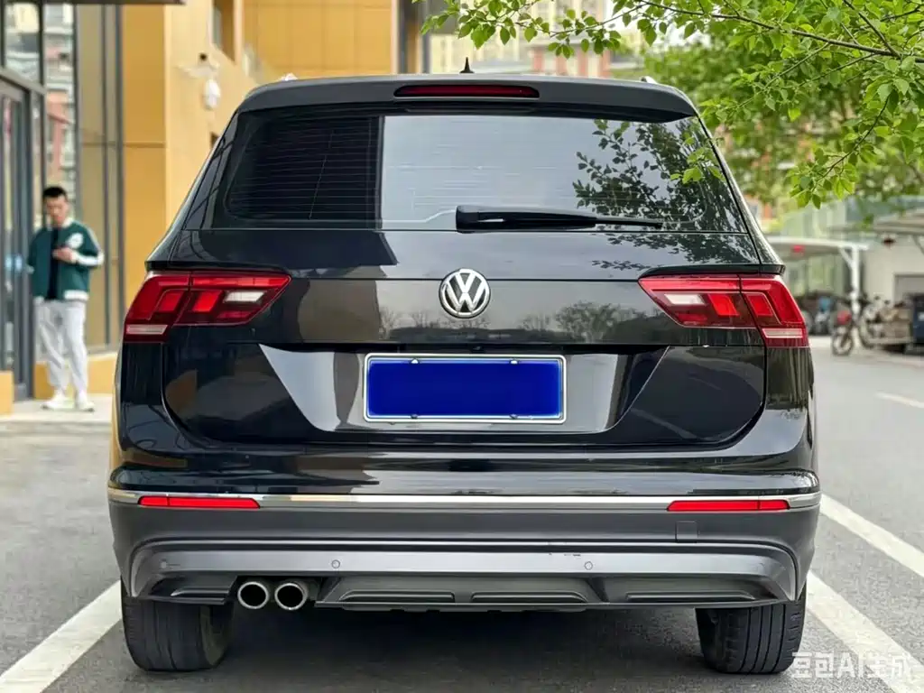 Volkswagen Tiguan L 2019 — фото 6