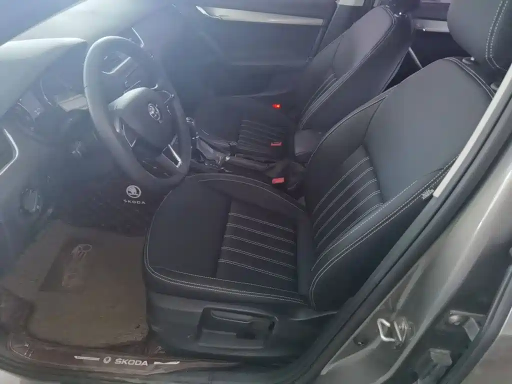 Skoda Octavia 2017 — фото 15
