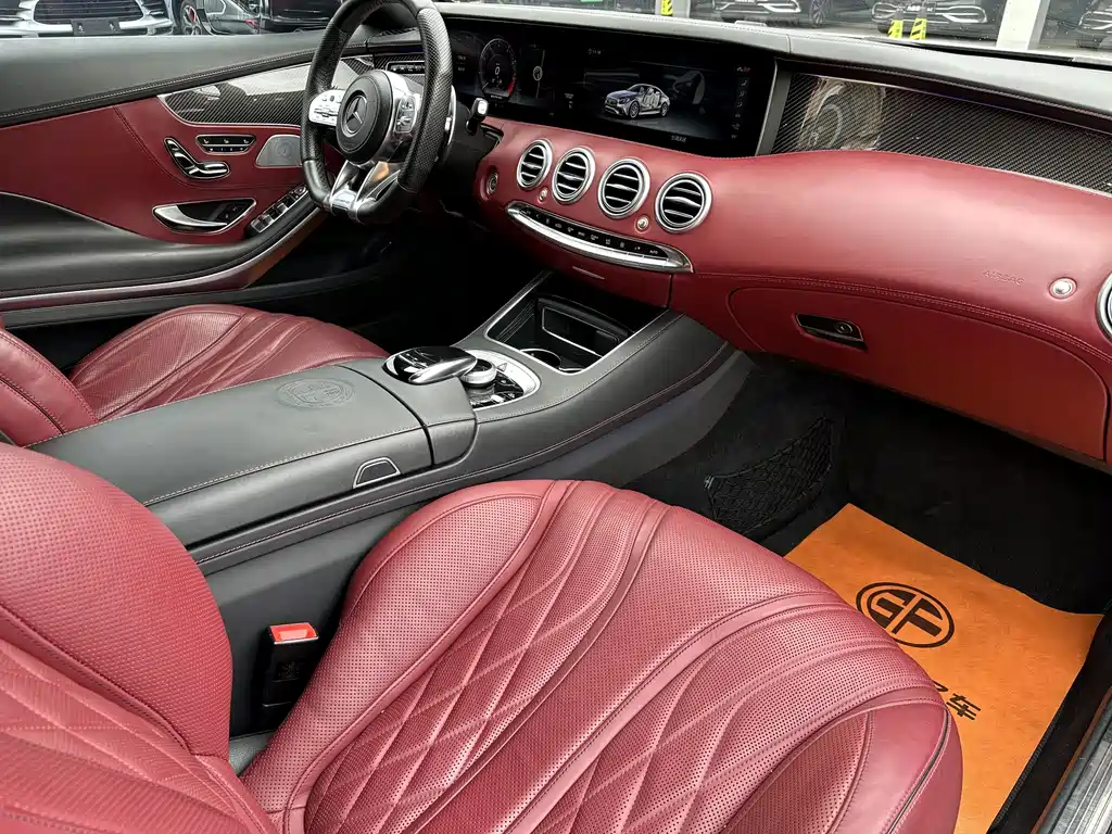 Mercedes-Benz S-Class AMG 2019 — фото 9