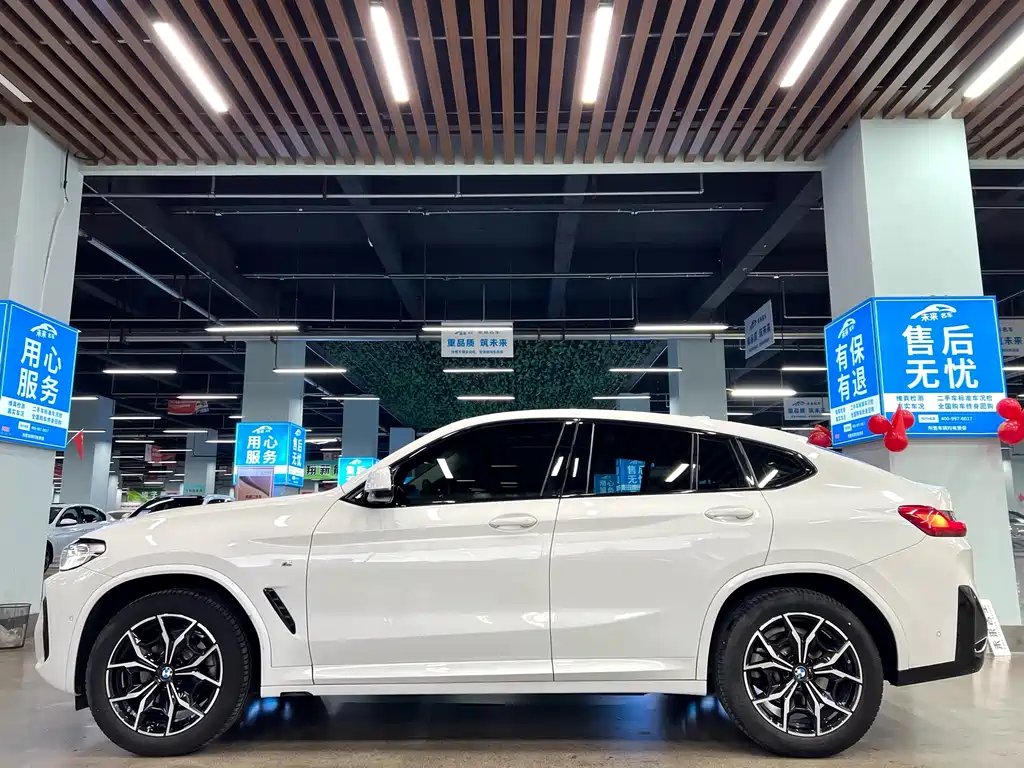 BMW X4 2023 — фото 14