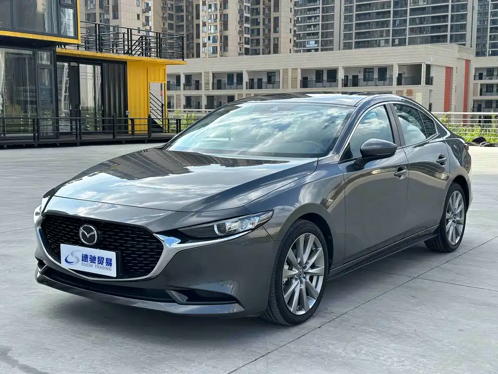 Mazda 3 Axela 2022