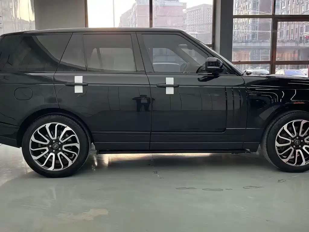 Land Rover Range Rover 2013 — фото 4