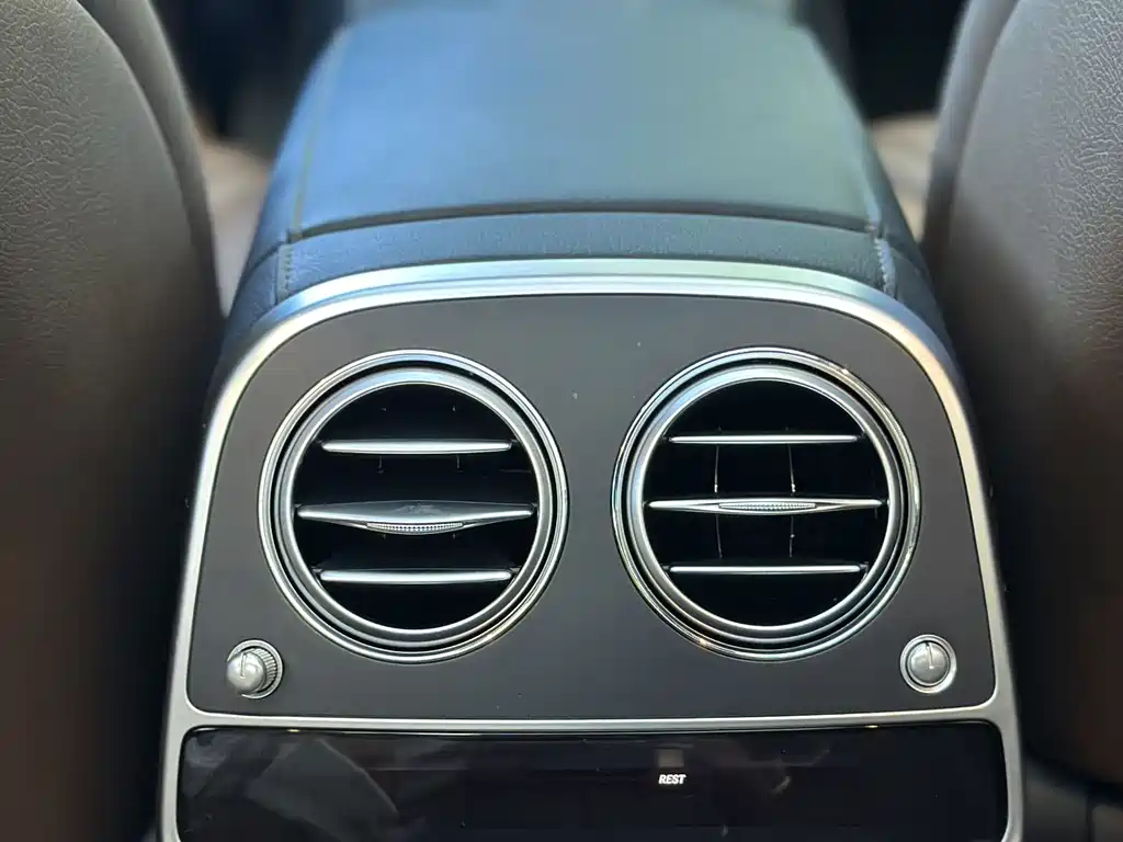 Mercedes-Benz S-Class 2015 — фото 19