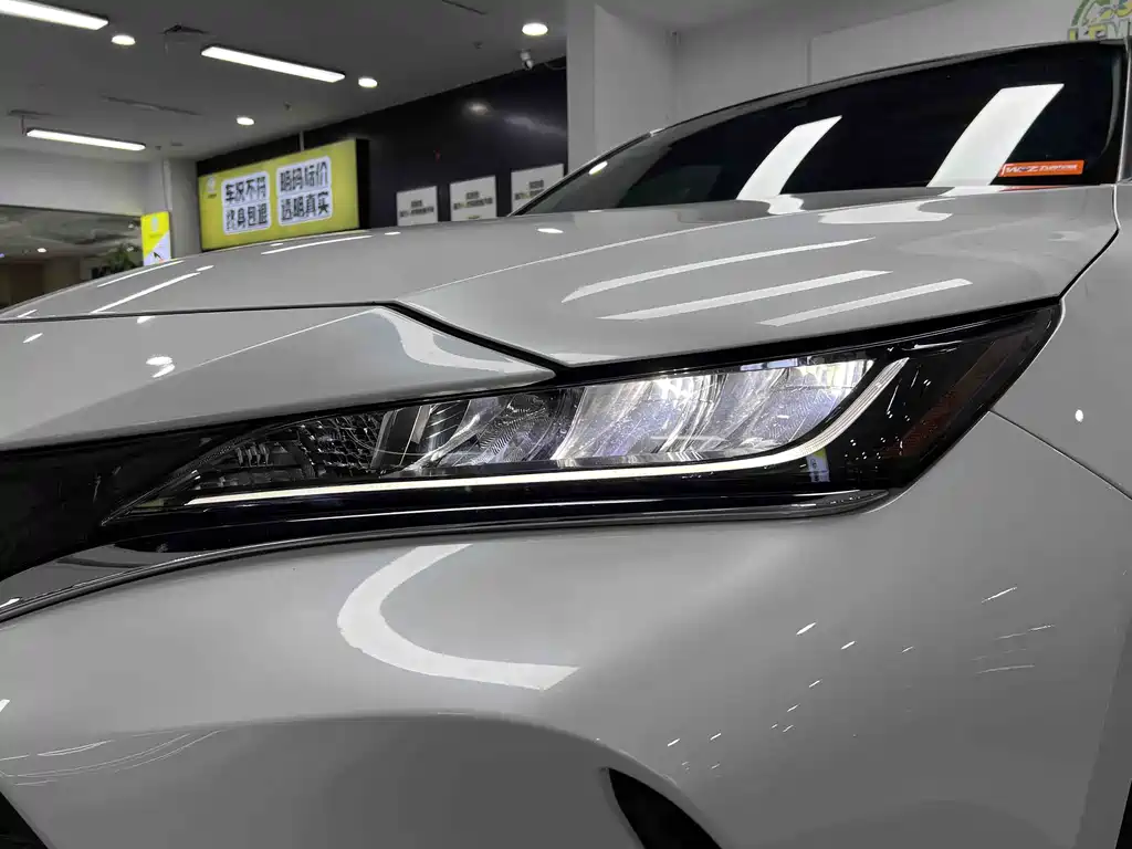 Toyota Harrier 2022 — фото 7