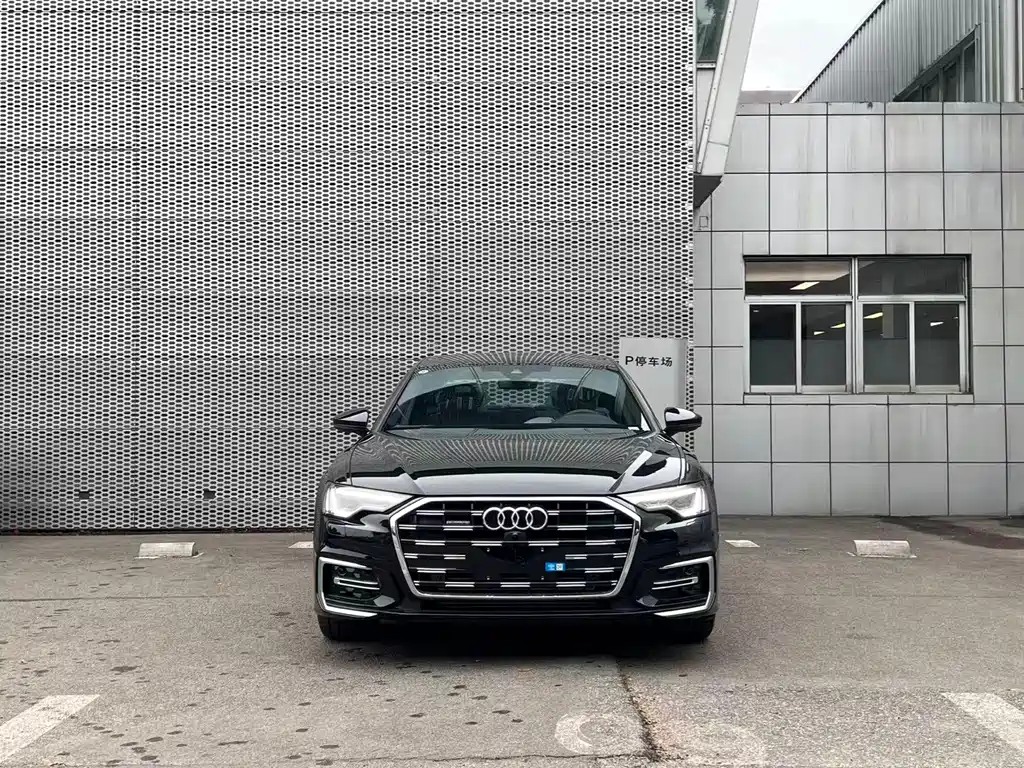 Audi A6L 2026 — фото 2