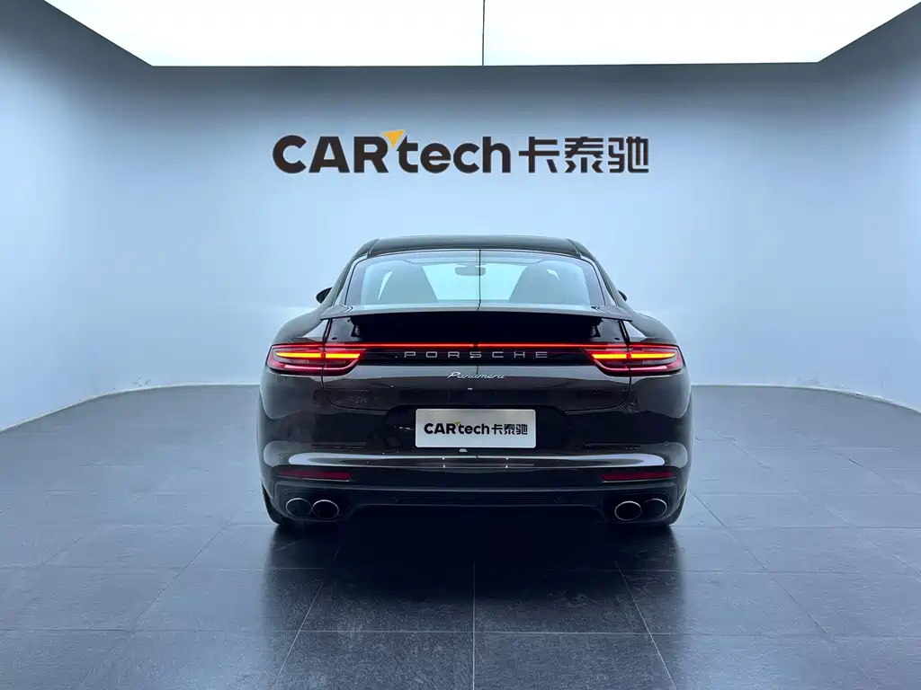 Porsche Panamera 2018 — фото 6