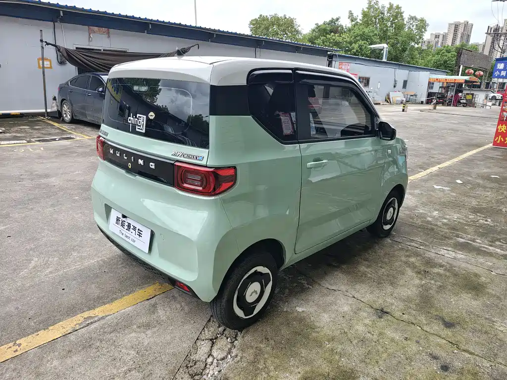 Wuling MINIEV 2022