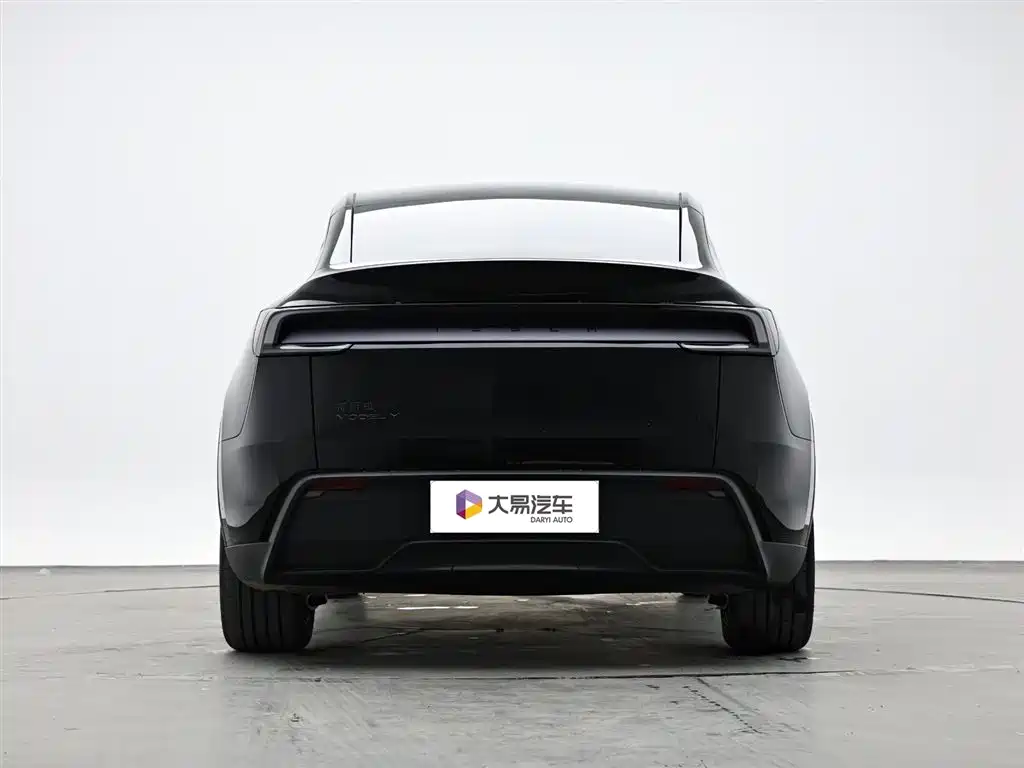Tesla Model Y 2026 — фото 4