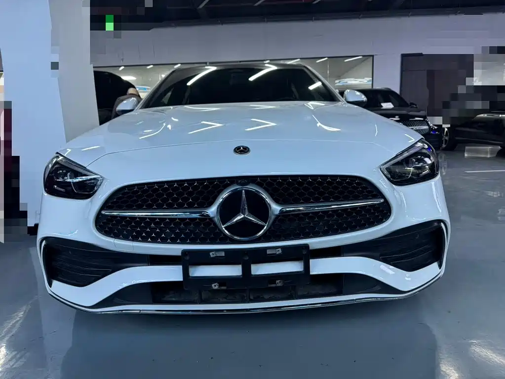 Mercedes-Benz C-Class 2023 — фото 2