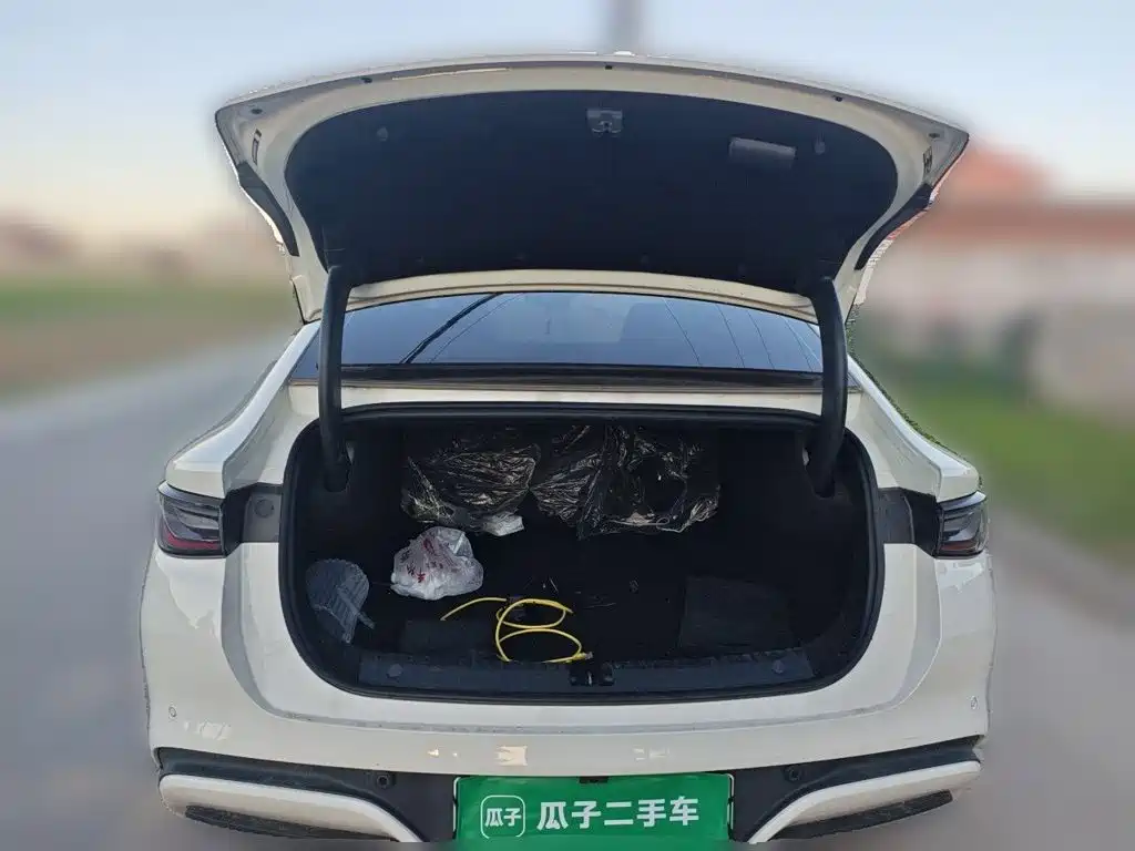 BYD Seal 06 2025 — фото 10