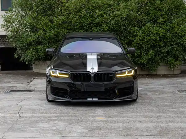 BMW M5 2021