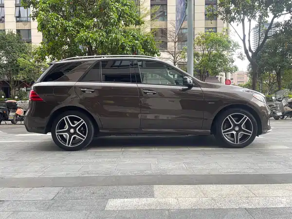 Mercedes-Benz GLE 2017