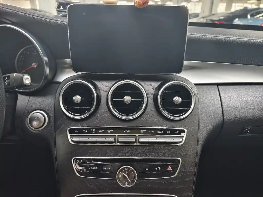 Mercedes-Benz C-Class 2015 — фото 25