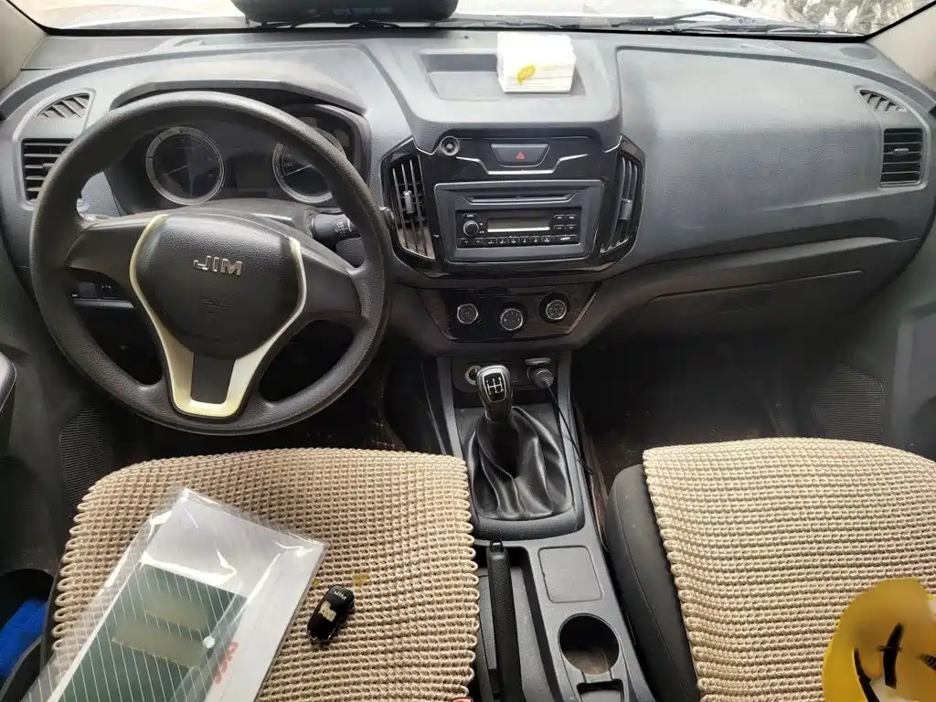 Isuzu RE-MAX 2020 — фото 13