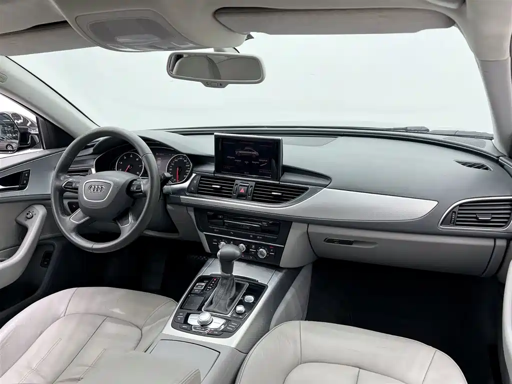 Audi A6L 2013 — фото 12