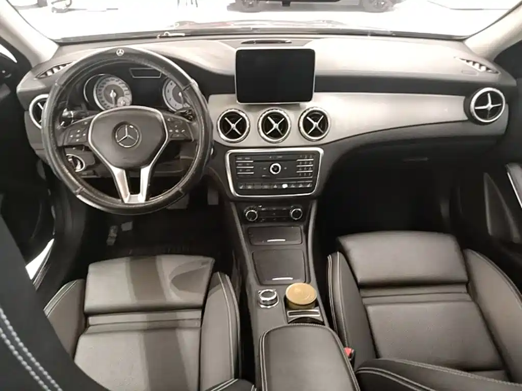 Mercedes-Benz GLA 2016 — фото 10