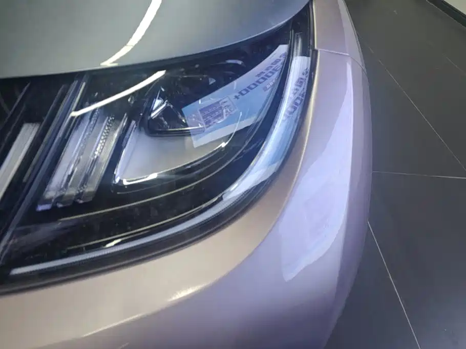 BYD Dolphin 2025