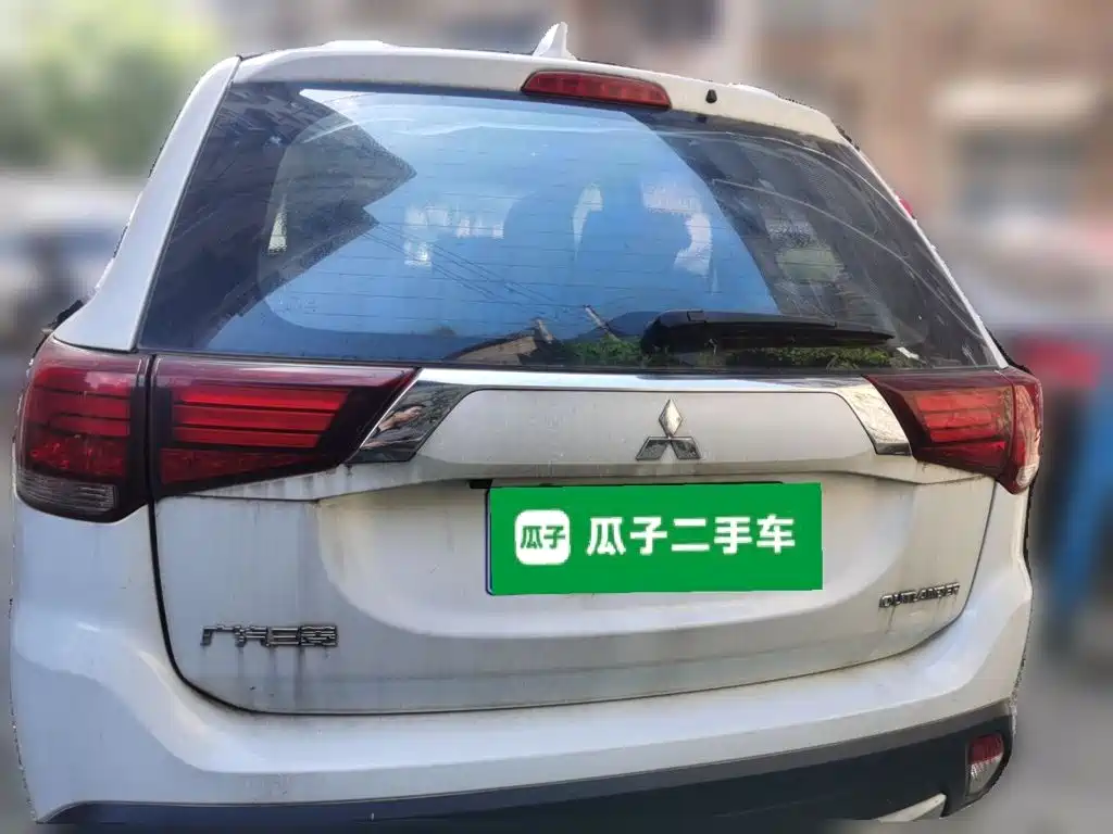 Mitsubishi Outlander 2017